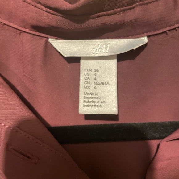 Burgundy chiffon/satin-like button blouse. - Picture 3 of 3